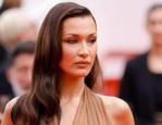 Bella Hadid: "Aynaya bakınca gördüğüm o kadından nefret ediyorum"