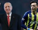 Mesut &Ouml;zil telefonundaki en &uuml;nl&uuml; ismin kim olduğunu a&ccedil;ıkladı! Cevabı t&uuml;m salonu g&uuml;l&uuml;msetti