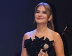 Derya Bedavacı'dan milyonluk yatırım! Yeni evinin fiyatı dudak u&ccedil;uklattı