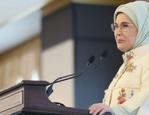 Emine Erdoğan'dan Anneler G&uuml;n&uuml; paylaşımı: Anneler d&uuml;nyanın en b&uuml;y&uuml;k ışığı!