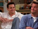 Friends hayranlarını sevindiren gelişme! Matthew Perry&rsquo;nin kişisel eşyaları satışa &ccedil;ıkıyor 