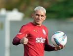 Bir zamanlar Devrim &Ouml;zkan ile anılmıştı: Torreira'nın sahilde panik anları