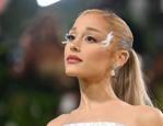 Eleştiri yağınca kariyerine ara vermişti: Ariana Grande "sınır &ccedil;izdim" diyerek duyurdu