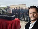 Usta sanat&ccedil;ıya veda! Alpay Nazikoğlu son yolculuğuna uğurlandı