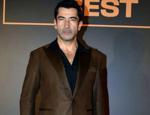 Kenan İmirzalıoğlu yüzündeki değişimle dikkat çekti? Estetik mi yaptırdı