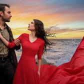 Ulaş Tuna Astepe, Deniz Baysal&rsquo;a doğum g&uuml;n&uuml;nde beşi bir yerde hediye etti!