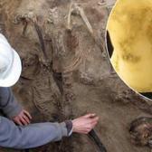 İnsanlık tarihini değiştirecek keşif: 700 yıllık mezardan &ccedil;ıkanlar şoke etti!