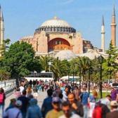 Akın akın geldiler: Turizmin g&ouml;zdesi zirveye tırmandı! T&uuml;rkiye Avrupa &uuml;lkelerine fark attı...