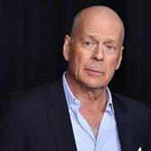 Demans hastalığı ile m&uuml;cadele ediyordu! Bruce Willis'in son halini kızı paylaştı