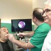 Yemek sonrası şişlik t&uuml;k&uuml;r&uuml;k bezi taşı &ccedil;ıktı: Kapalı y&ouml;ntemle sağlığına kavuştu!