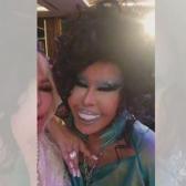 B&uuml;lent Ersoy ve Safiye Soyman bir arada! "Oda number" esprisi kahkahaya boğdu.