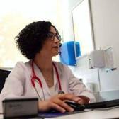 &Ccedil;ocuklarda tekrarlayan aftlara uzman uyarısı: Altında farklı nedenler yatabilir