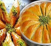Enfes ev baklavası tarifi! Lezzetli Yalancı Baklava ve Gül Baklava nasıl yapılır?