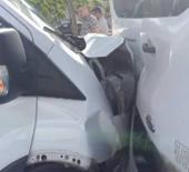 Gaziantep'te can pazarı! Yaya çarpan servise arkadan gelen servis çarptı: Yaralılar var
