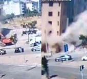 Kahramanmaraş'ta iş makinesinin üzerine bina çöktü