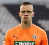 Kocaelispor 32 yaşındaki kaleci için Partizan'la anlaştı
