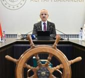 Türk gemilerinin Hürmüz Boğazı geçişinde güvenlik en üst seviyeye çıkarıldı