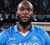 Beşiktaş ve Fenerbah&ccedil;e ile anılan Lukaku, Napoli'de kadro dışı bırakılabilir