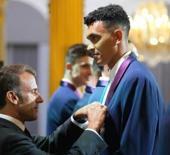 Fransa Cumhurbaşkanı Macron'dan Fenerbahçeli sporculara ödül! 'Şeref Lejyonu Şövalyesi...!