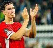 Şampiyon takım efsane futbolcusunun oğlunu kadrosuna kattı!