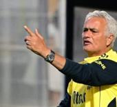 Feyenoord maçı öncesi kriz! Mourinho, yönetime rest çekti transfer rafa kalktı
