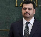 AK Parti’den dikkat çeken uyarı: O fotoğraf büyük bedellerin sembolüdür!