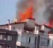 Ankara'da 12 katlı binanın çatısında yangın