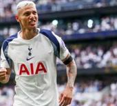 Richarlison şov yaptı! Tottenham hesabı 3 puanla açtı