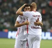 Samsunspor deplasmandan 3 puanla döndü!