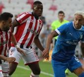 Süper Lig'den düşen 2 takım 1. Lig'de puanları paylaştı