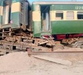 Son dakika... Pakistan'da tren raydan çıktı! Ölü ve yaralılar var!
