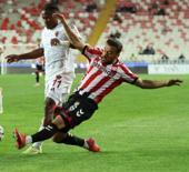Süper Lig'in 2 efsanesi 1. Lig'de kapıştı! 1 puan 90+2'de geldi