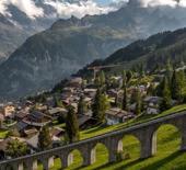 Alp Dağları’nın kalbindeki masalsı atmosfer: Lauterbrunnen