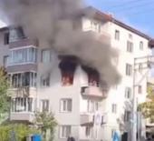 Bolu’da apartman dairesi alev alev yandı