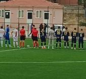 Futbolcunun gözü döndü, soyunma odasından bıçak aldı: Taraftarı öldürecekti