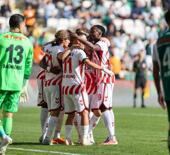 Süper Lig'de Samsunspor fırtınası! Deplasmanda kazandılar, zirvede hesaplar karıştı