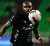 Türkiye'de gol makinesiydi! Toprak sahaya kadar düştü