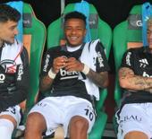 Beşiktaş'ın eski yıldızı Jhon Duran'ı kutladı: 'Makine'