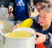 Deniz Feneri Gazze’de! Her gün 22 bin kişiye sıcak yemek