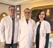 Doktor baba, kızı ve damadı aynı hastanede hizmet veriyor