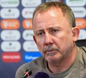 Sergen Yalçın yıldız ismin biletini kesti: Yönetimden tam destek