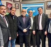 Cumhurbaşkanı Başdanışmanı Yalçın Topçu, Suriye Türkmenleri ile görüştü