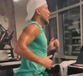 Bu sezon ma&ccedil;a &ccedil;ıkmayan yıldızdan olay paylaşım: 'Geliyorum Fenerbah&ccedil;e'