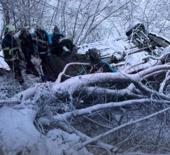 Giresun&rsquo;da otomobil fındık bah&ccedil;esine yuvarlandı: 6 Yaralı