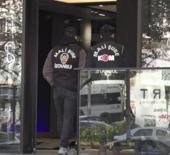 Kadık&ouml;y'deki l&uuml;ks otomobil galerisine operasyon! 11 milyar liralık vurgun iddiası