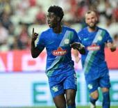 Premier Lig ekibi S&uuml;per Lig'e g&ouml;nderdiği yıldızını geri &ccedil;ağırdı! S&ouml;zleşmesi fehedildi