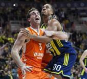 Fenerbah&ccedil;e Beko, Valencia Basket'i 82-79 mağlup etti