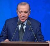 Erdoğan, Esenboğa Havalimanı'nın 3'&uuml;nc&uuml; pisti ve yeni kulesinin a&ccedil;ılışını yaptı