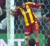 Beşiktaş - Kayserispor ma&ccedil;ına damga vuran pozisyon!