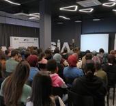 Bu ders SİA&rsquo;dayız programı &uuml;niversiteleri sosyal inovasyonla buluşturuyor